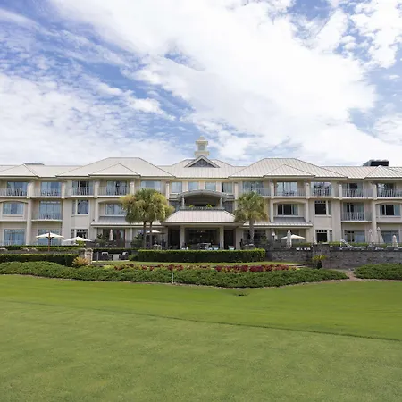 Inn And Club At Harbour Town-2